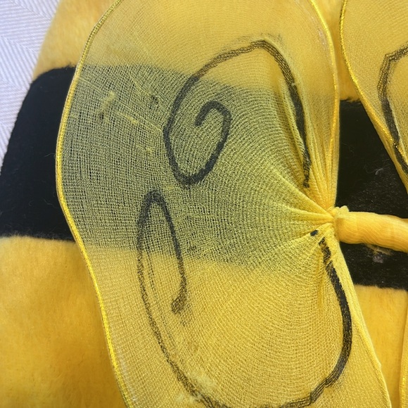 Bumblebee Dog Costume - Picture 5 of 7